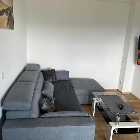 Apartamento Gastehaus Dollenz Tiebitsch Exterior foto