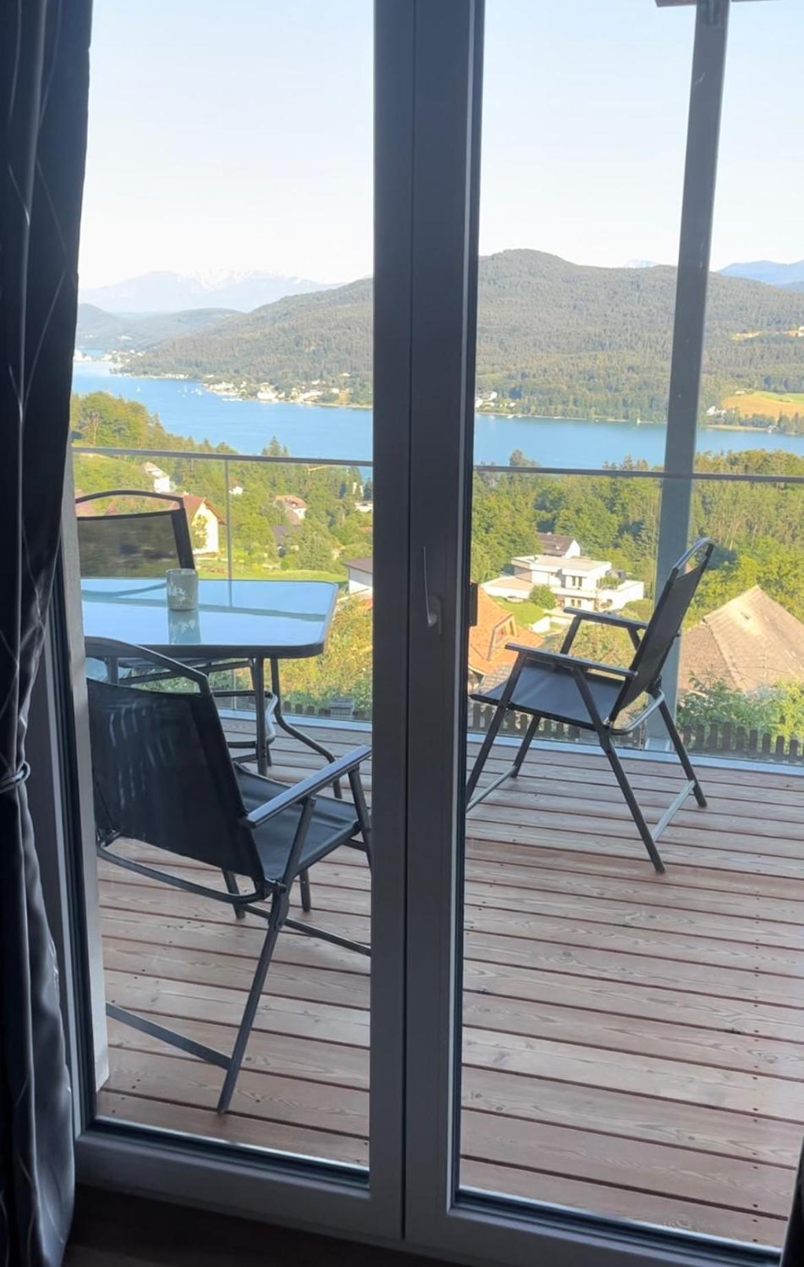 Apartamento Gastehaus Dollenz Tiebitsch Exterior foto